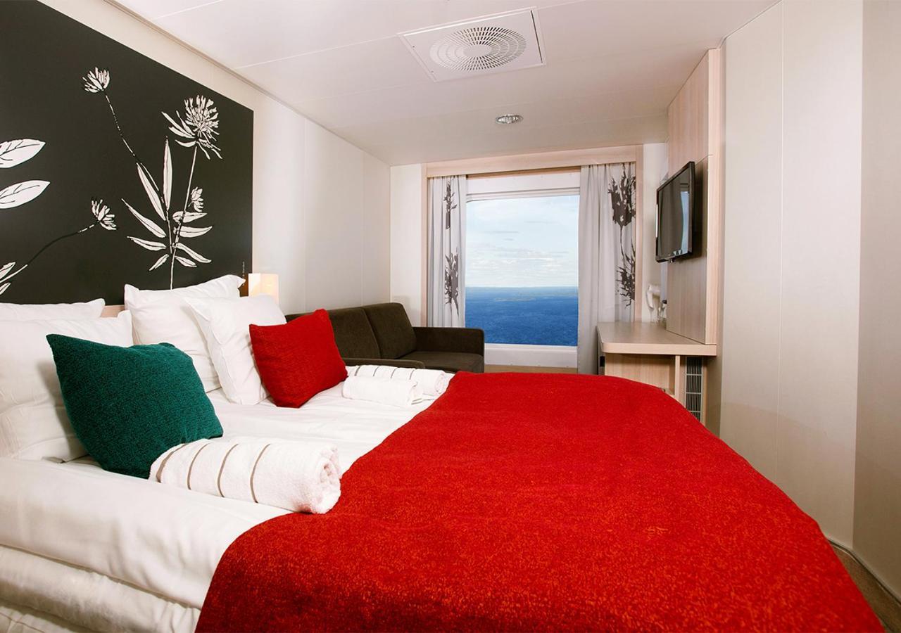 Hotel Viking Line Ferry Viking Grace - One-Way Journey From Turku To Stockholm Habitación foto